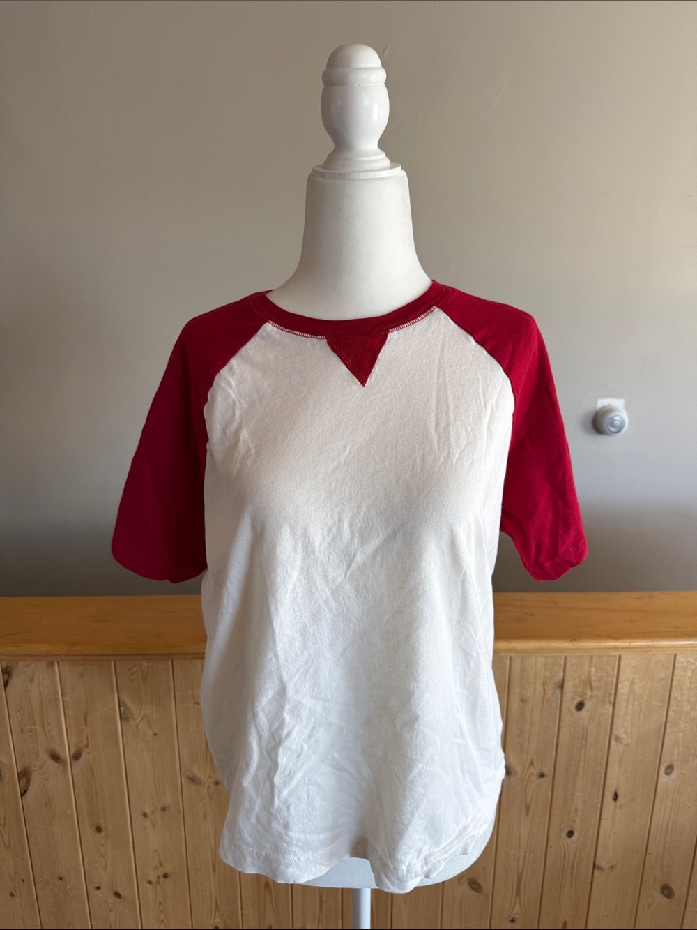 Old Navy White and Red Raglan Short Sleeve Tee